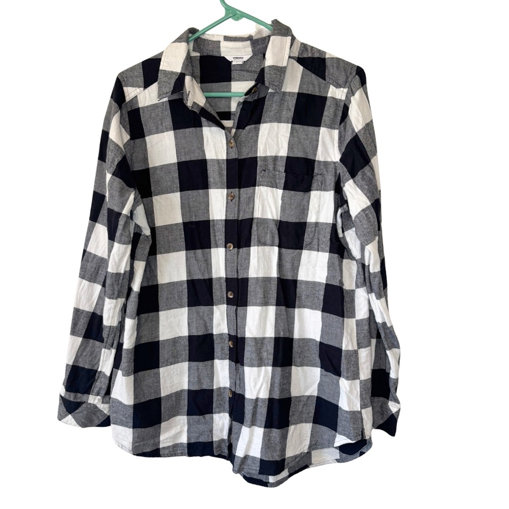3/$20 Sonoma Black and White Plaid Button Down Shirt